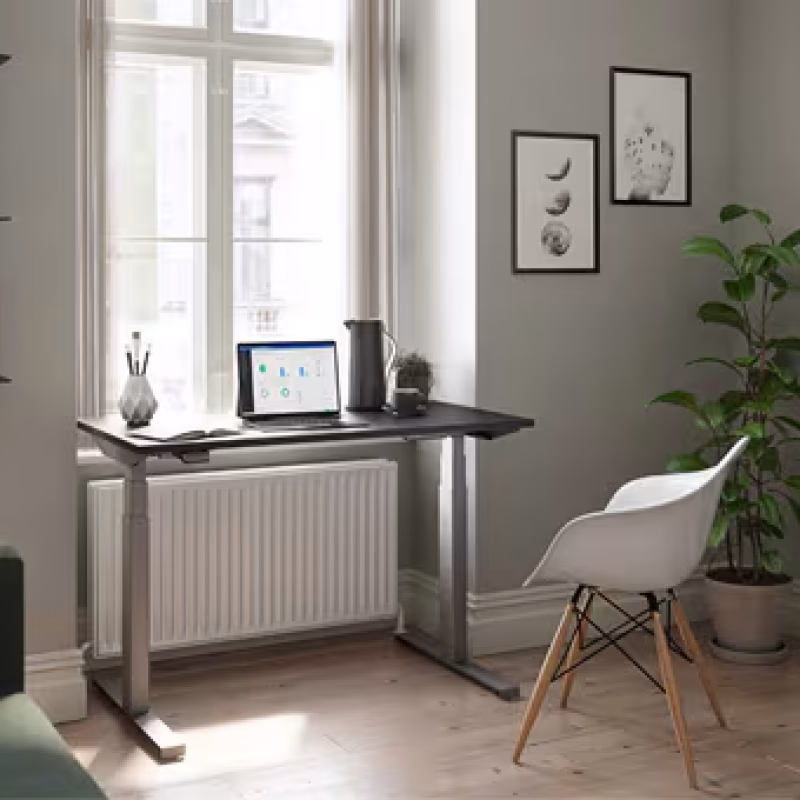 new-compact-desk-frames-content3