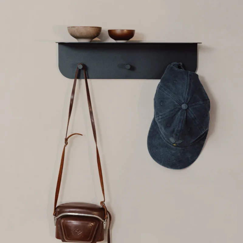 s Wandregal-metall-schwarz-malou-1